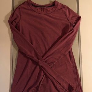 Lululemon long-sleeved top - size 4